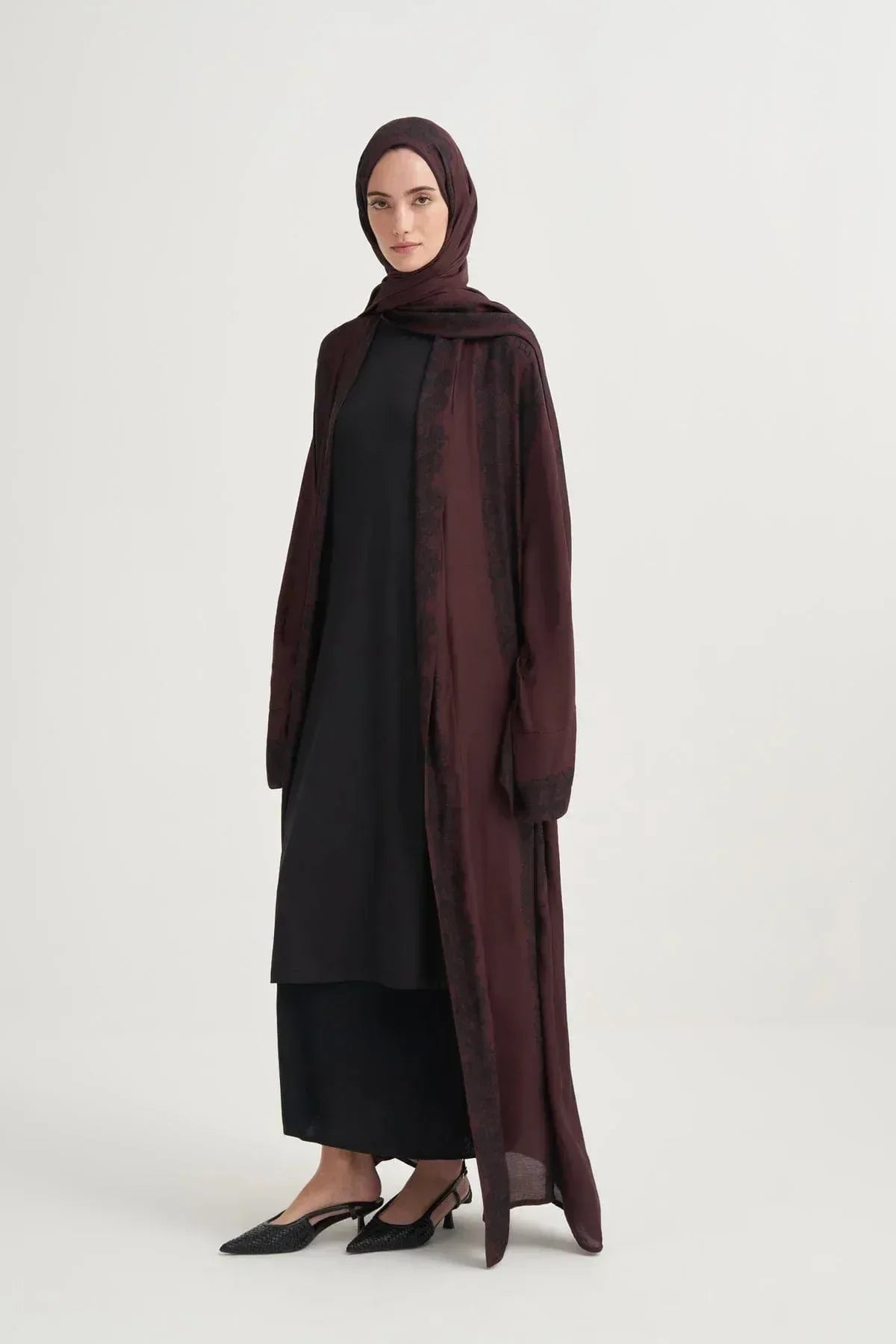 viora-incira-viscose-abaya-damson-4449 - Carell Hijab