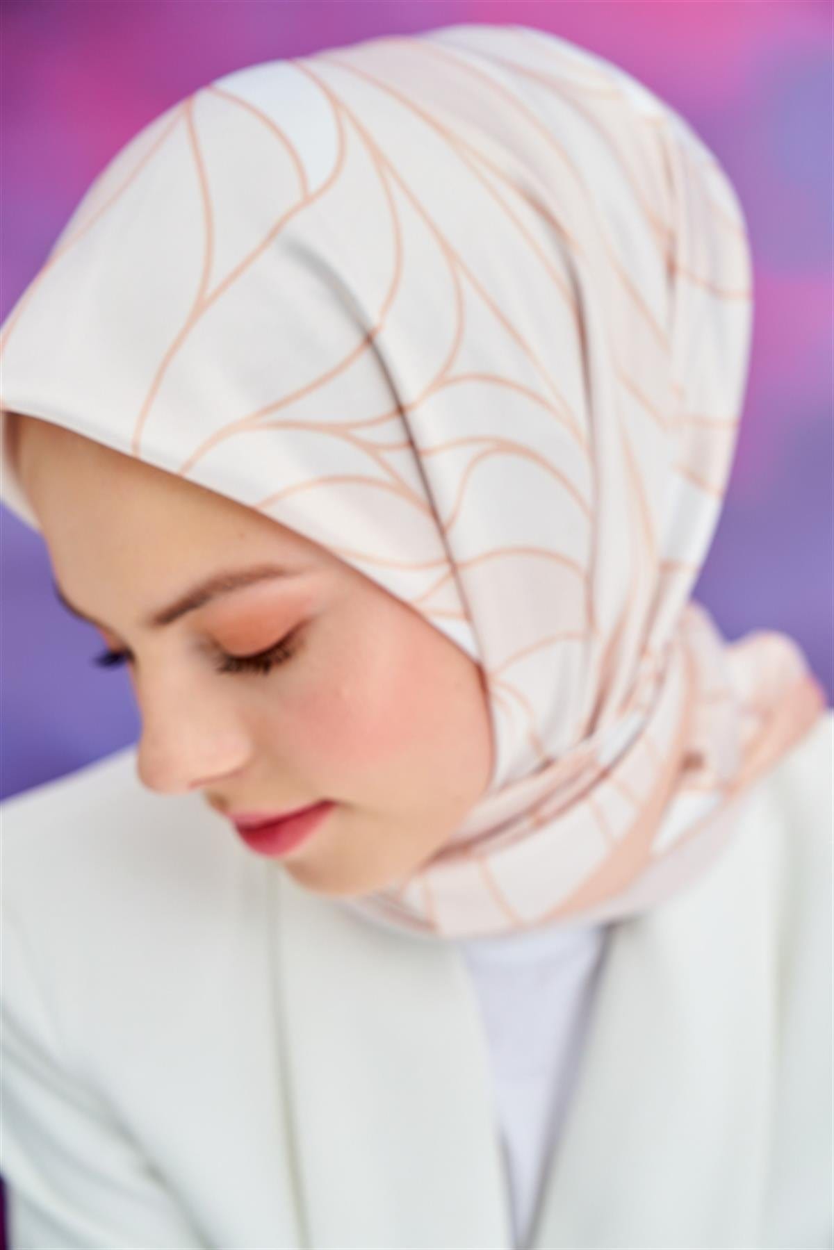 wave-pattern-twill-square-scarf-beige-1320.jpg