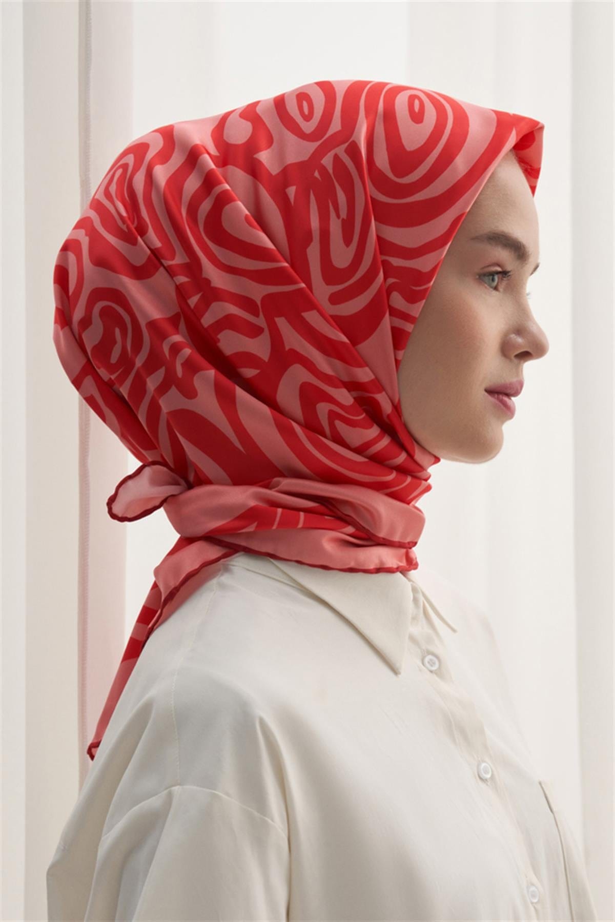 wave-pattern-twill-square-scarf-pink-1249.jpg