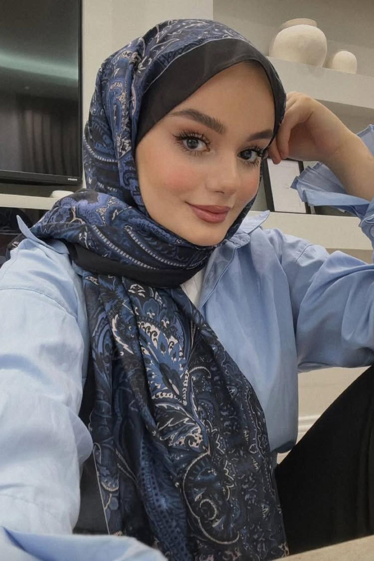 yasemin-kalayci-s-choice-diamond-nilla-cotton-scarf-deep-blue-91.jpg