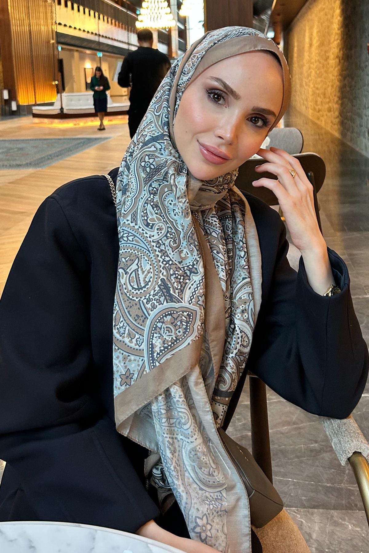 zeynep-cakmakli-s-choice-ephesus-nilla-cotton-scarf-cream-3159.jpg